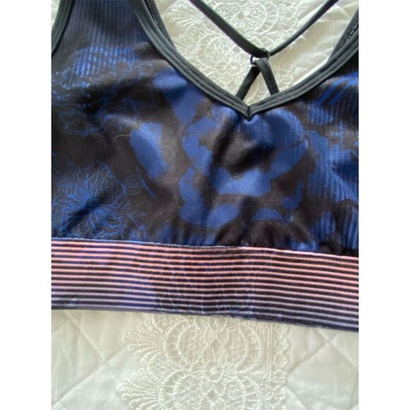WITH Sports Bra Blue Floral Yoga Gym Activewear Size Small NWT - Picture 7 of 11